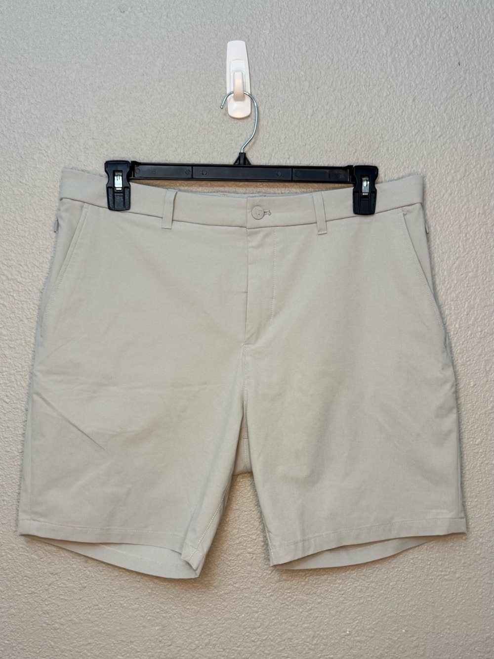 Birddogs | Formal Khaki Golf Shorts | The Silvers | Waist 36” Inseam 7”